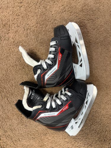 2015 CCM JetSpeed 250 Hockey Skates 9 (Used)