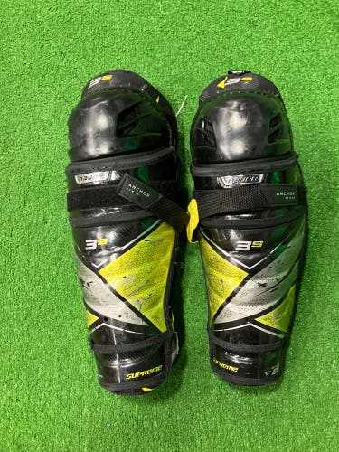 Junior Bauer Supreme 3S Shin Pads 12" (Used)