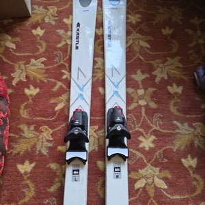 162 cm Kastle Skis LX 72 (Excellent Condition) with ACL saving bindings