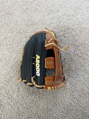 2024 Wilson A2000 LH Outfield Baseball Glove 12.75" (New)
