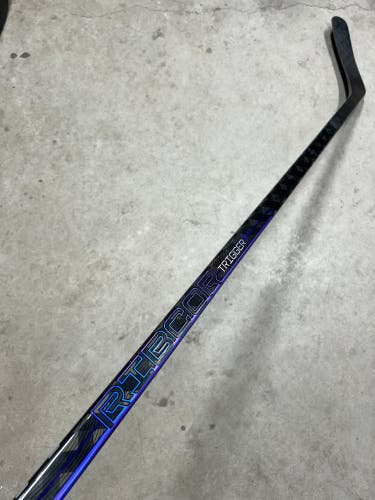85 Flex Custom P88 Senior CCM RibCor Trigger 7 Pro Left Hand Hockey Stick Pro Stock (New)