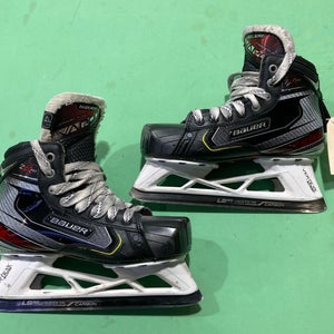 Used Intermediate Bauer Vapor 2X Pro Hockey Goalie Skates Size 4