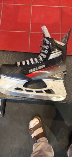 Bauer Supreme MX3 Hockey Skates Regular Width (Used)