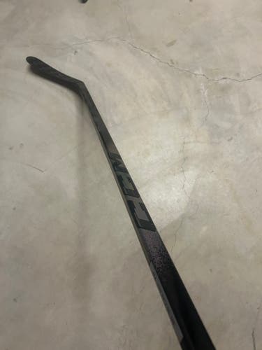 Intermediate CCM Ribcor Trigger 10 Pro Left Hand Hockey Stick P29 65 Flex (New)