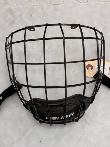Medium Senior Bauer Profile II Facemask Cages, Visors & Shields Full Cage (Used)
