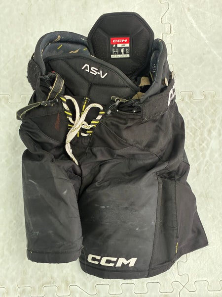 Black Junior Large CCM Tacks AS-V Hockey Pants (Used)