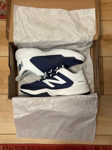 New Balance Mens FuelCell 4040 V8 Turf-Trainer