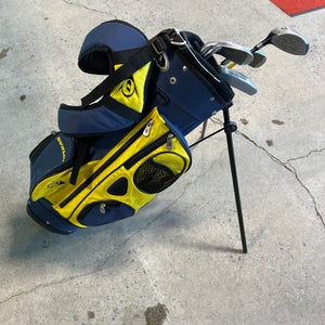 Dunlop Loco Junior Golf Set | 5 Clubs + Bag