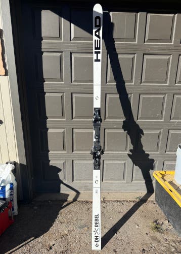 HEAD WC Rebels I.Race 215 cm Racing Skis With Bindings Max Din 18 (Used)