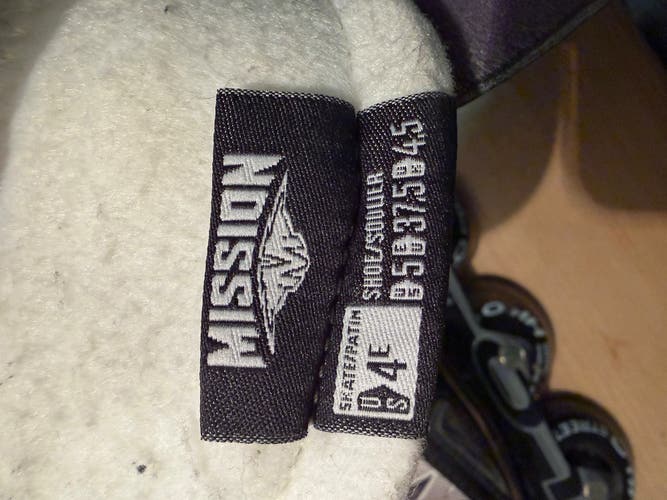 Mission Inhaler NLS6 Inline Skates Wide Width Size 4 (Used)