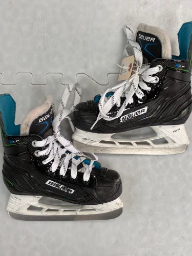 Bauer XLP Hockey Skates 12 (Used)