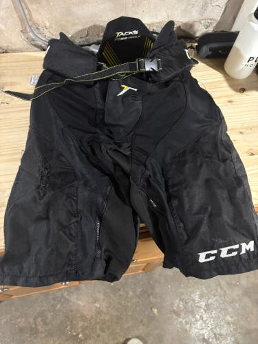 Sr Small CCM Tacks 7092 Girdle (Used)