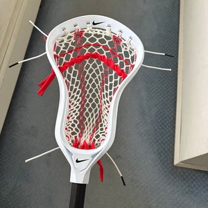 Nike Lakota 4 (L4) strung