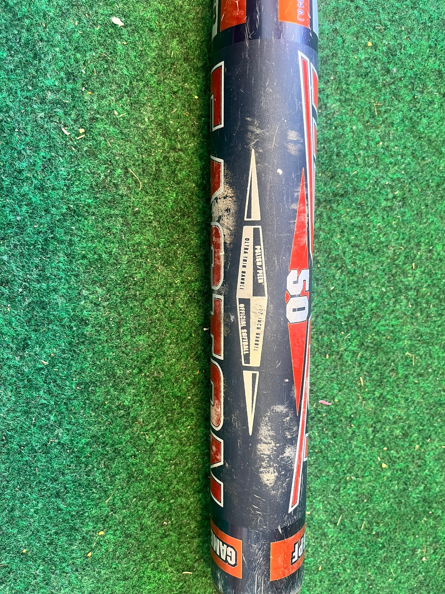 Batte De Softball Easton Black Magic 3438 - 34 Pouces 38 Oz - Métal