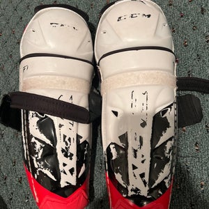 Junior CCM 11" Shin Pads (Used)