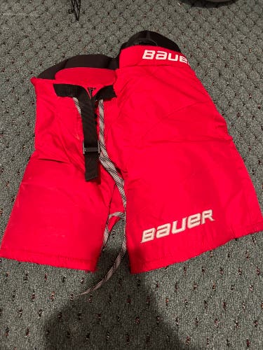 Junior Small Bauer Hockey Pants (Used)