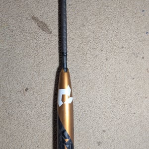2023 DeMarini Zoa Composite USSSA Certified Bat (-8) 22 oz 30" (Used)