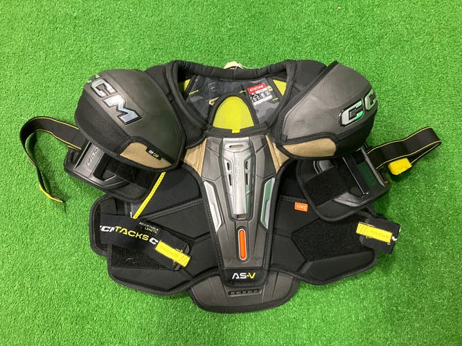 CCM Tacks AS-V Shoulder Pads Senior Large (Used)