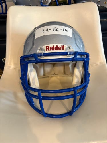 Adult Medium Riddell Speed Helmet (Used)