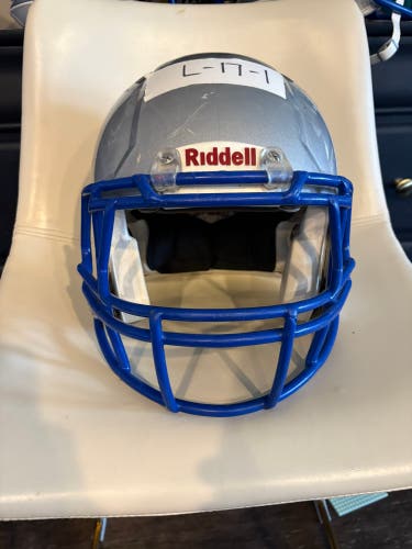 Adult Large Riddell Speed Helmet (Used)