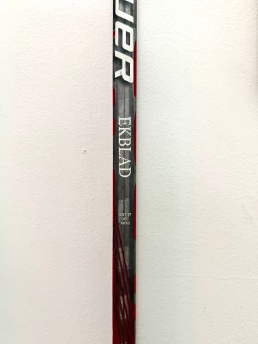 Senior Bauer APX2 (Dressed as Vapor 1X) | Right Handed Hockey Stick | P91 90 Flex | Pro Stock Used