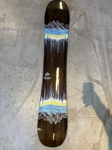 Jones Mountain Twin 154cm Snowboard | Without Bindings (Used)