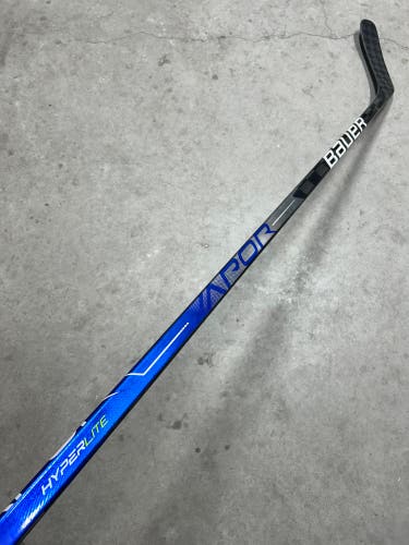 70 Flex P88 Senior Bauer Vapor Hyperlite Left Hand Hockey Stick (New) Pro Stock