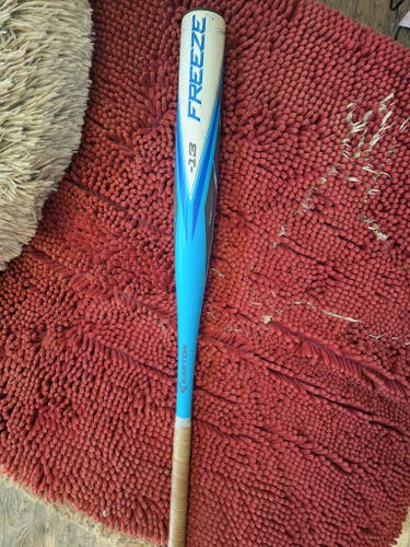 2023 Easton Freeze Alloy Bat (-13) 17 oz 30" (Used)