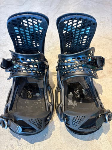 Medium Burton Genesis X EST Snowboard Bindings (Used)