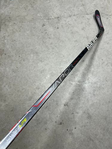 87 Flex P28 Senior Bauer Vapor Hyperlite Left Hand Hockey Stick (New) Pro Stock