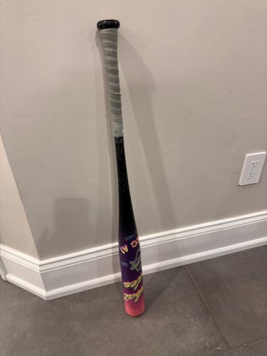 2025 Combat MFG Spec A1 Alloy BBCOR Certified Bat (-3) 30 oz 33" (Used)