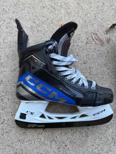 2023 CCM JetSpeed FT6 Pro Hockey Skates Regular Width Pro Stock 8.5 (New)