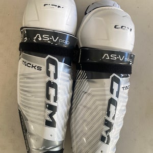 CCM Tacks AS-V Pro 16" Shin Pads Pro Stock