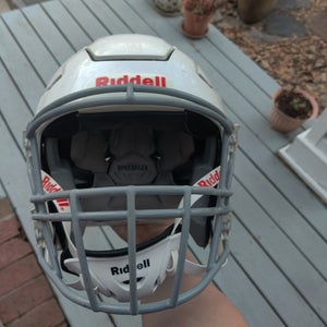 White Youth Large Riddell SpeedFlex Helmet (Used)