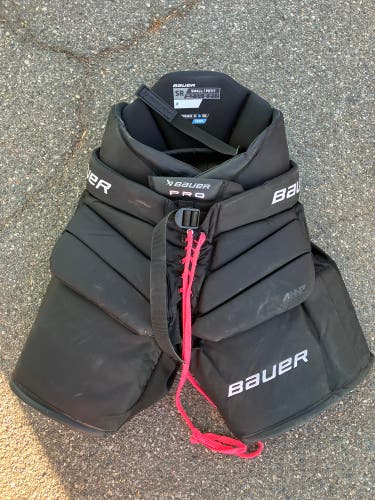 Black Senior Small Bauer Supreme Pro Hockey Goalie Pants (Used)