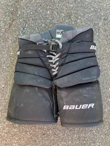 Intermediate Medium Bauer Elite Hockey Goalie Pants (Used)