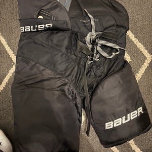 Junior Small Bauer Nexus Hockey Pants (Used)