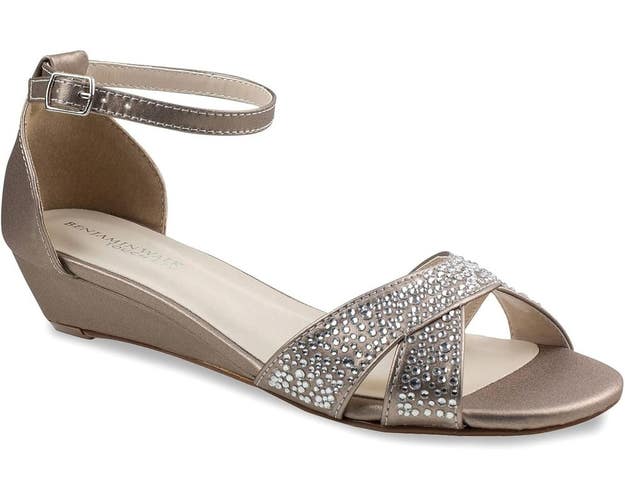 Touch Ups Iris Sandals Women's US 11 Champagne Rhinestone Ankle Strap HAWK1097