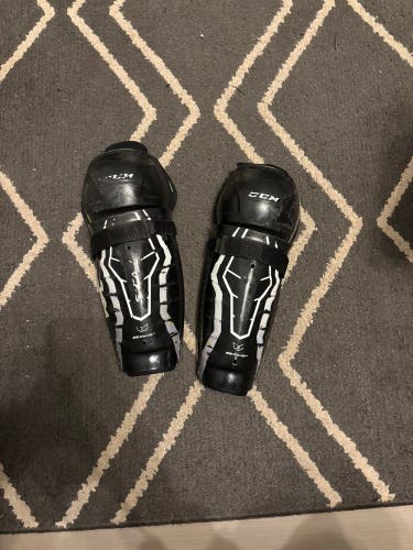 Youth CCM Tacks 10" Shin Pads (Used)