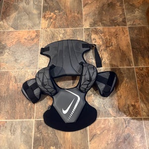 XL Youth Nike Vapor LT Shoulder Pads (Used)