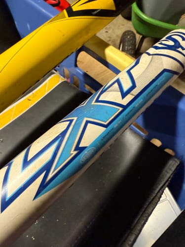 2018 Louisville Slugger LXT Composite Bat (-10) 22 oz 32" (Used)