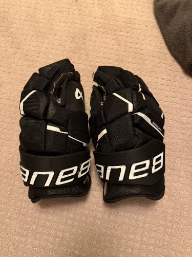 Bauer Supreme Mach Gloves 14" (New)