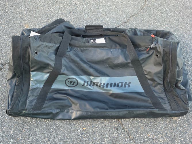 Warrior Goalie Bag | 42x30 (Used)