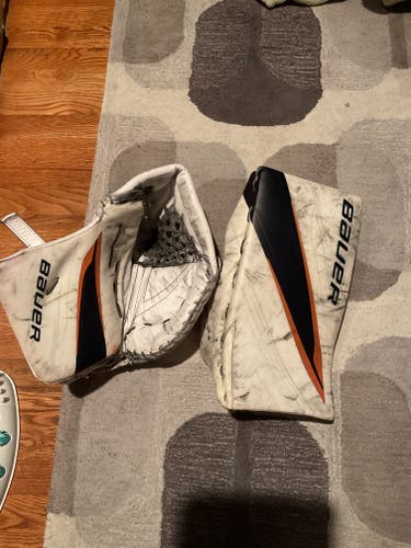 Bauer Vapor Hyperlite 2 glove and blocker set