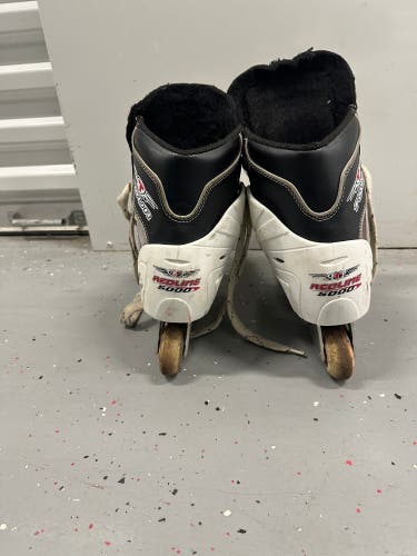Tour Hockey Skates Regular Width 10 (Used)