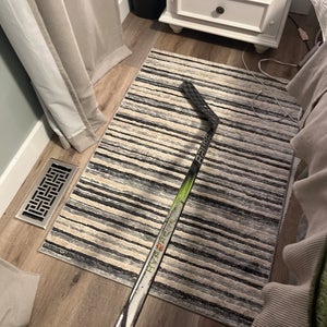 Senior Bauer Vapor Hyperlite 2 Left Hand Hockey Stick P90TM 70 Flex (Used)