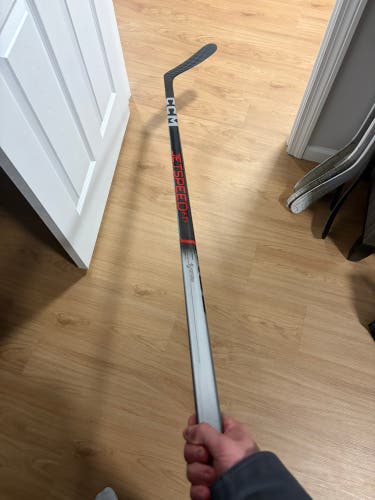 Senior CCM Right Handed Hockey Stick P29 70 Flex (New)