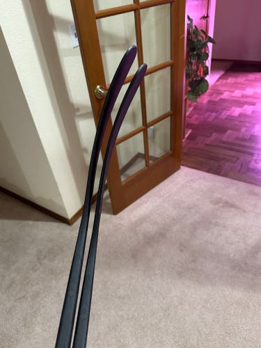 Intermediate CCM JetSpeed FT7 Left Hand Hockey Stick P29 65 Flex (New)