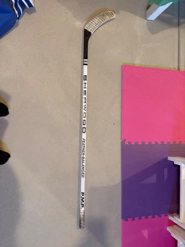 Senior Sher-Wood PMP 7000 Left Hand Hockey Stick P88 85 Flex Pro Stock Matthew Tkachuk (Used)
