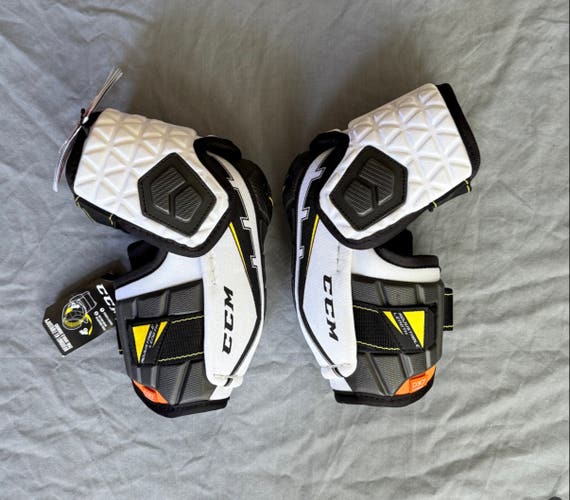 Senior Large CCM Tacks Pro Elbow Pads Pro Stock (New)